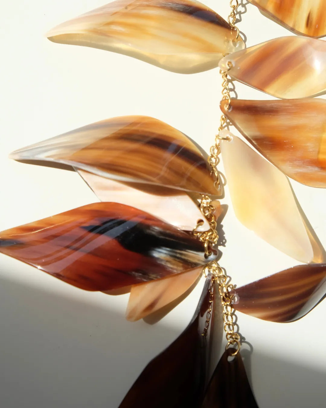 Collar Serena de Cuerno Natural | Arena