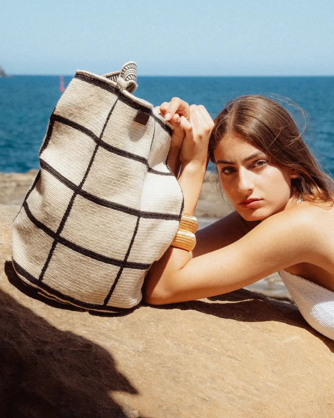Celia Bolso Tote Wayuu N°01 – Negro y Blanco