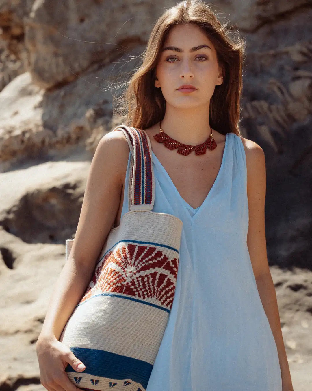 Celia Bolso Tote Wayuu N°36 – Terracota y Azul Jean
