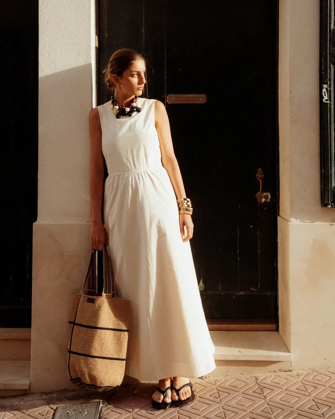 Celia Bolso Tote Wayuu N°47 – Arena y Negro