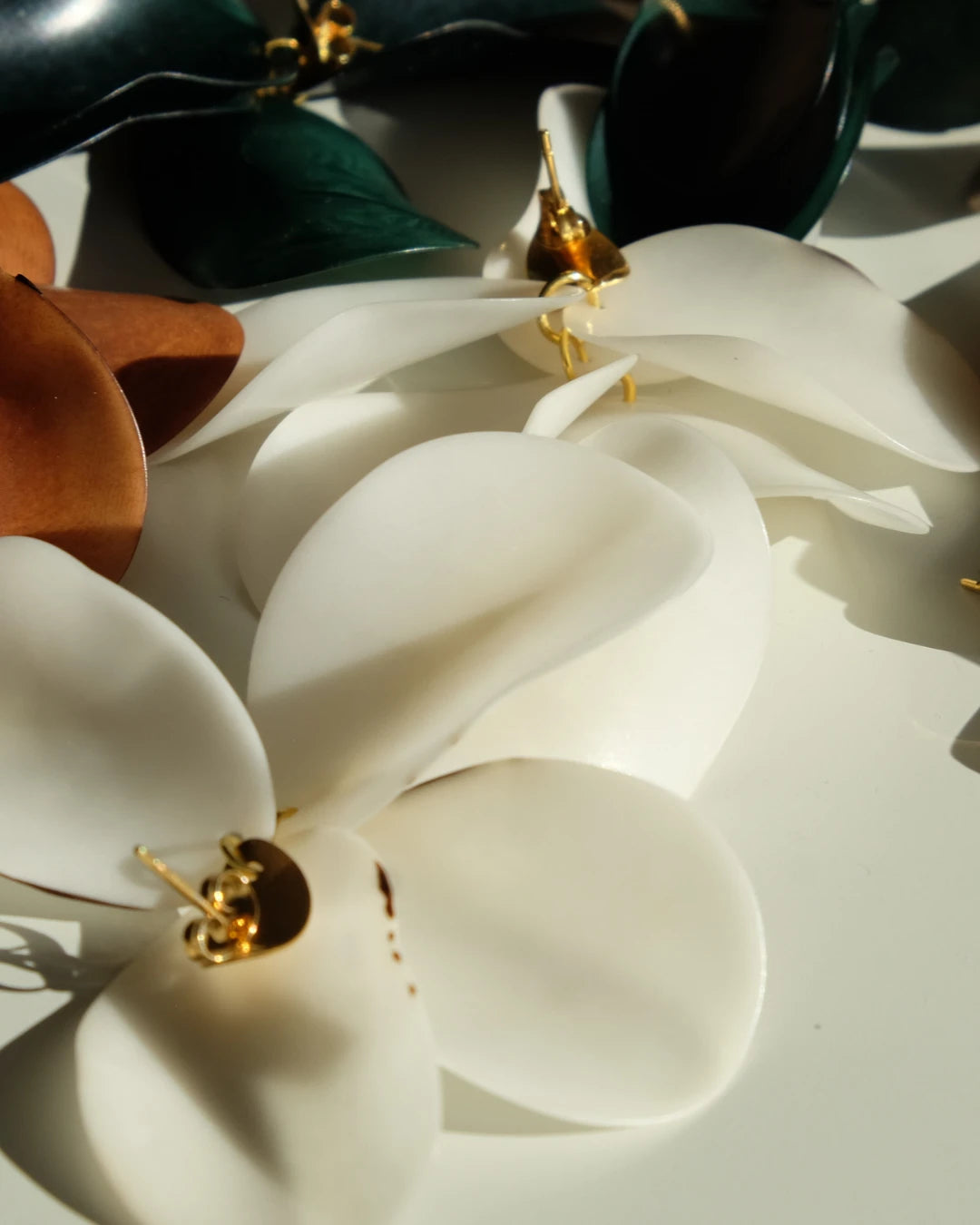 Aros Flora | Off-White