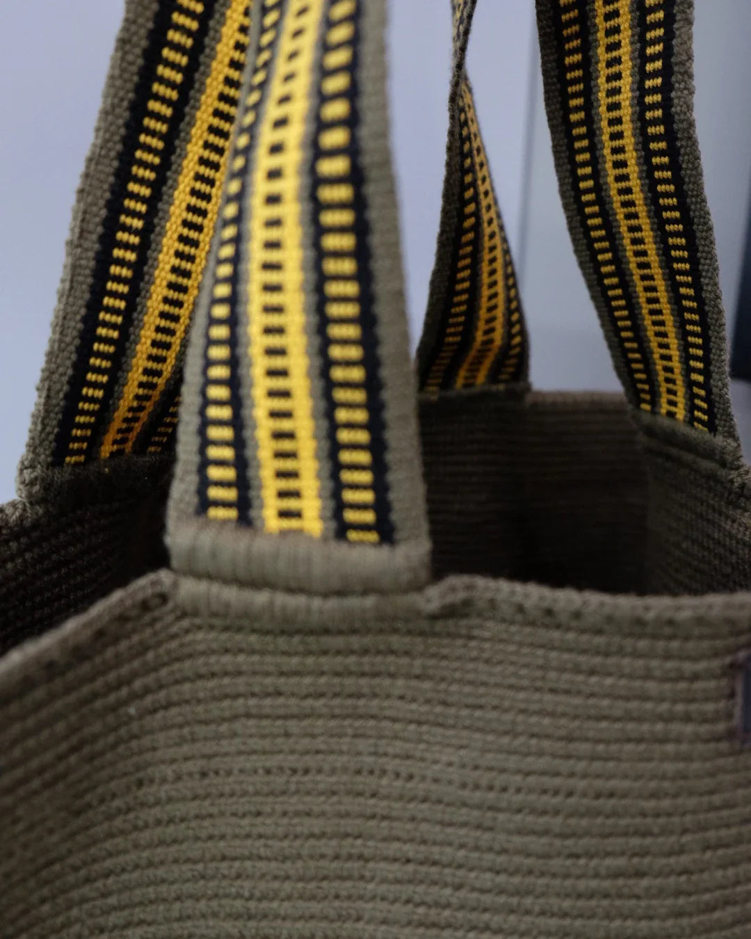 Celia Bolso Tote Wayuu N°09 – Verde Oliva