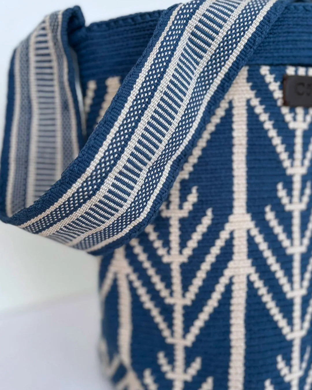 Irene Bolso Wayuu N°36 – Azul Jean