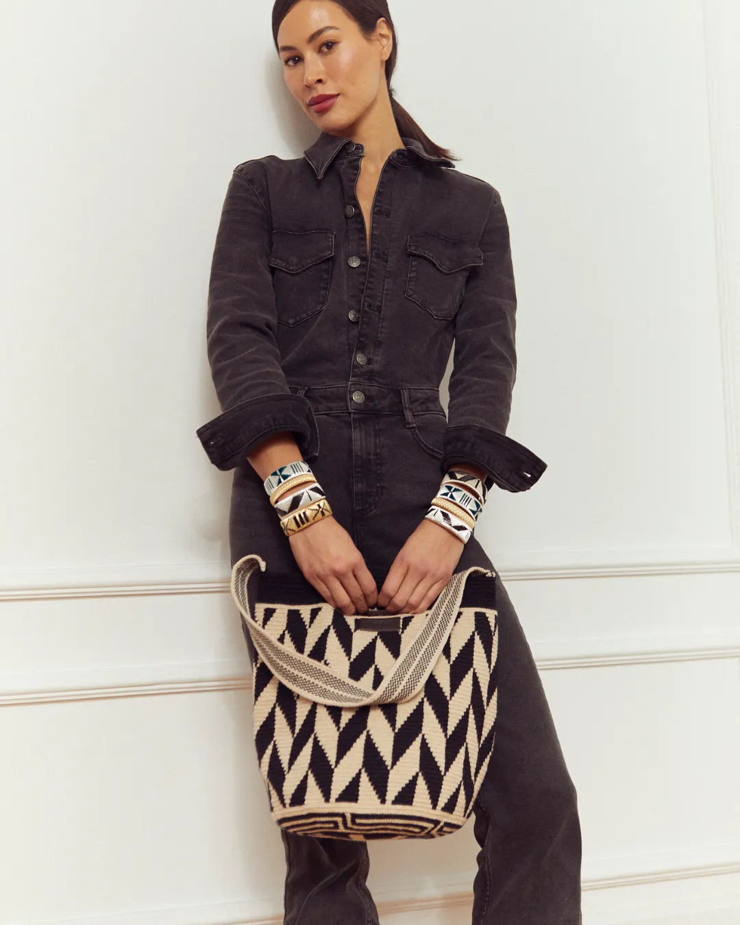 Irene Bolso Wayuu N°40 – Negro y Beige